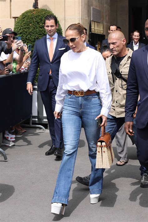 Jennifer Lopez Towers in Impressive Gucci Angel Platform Heels 